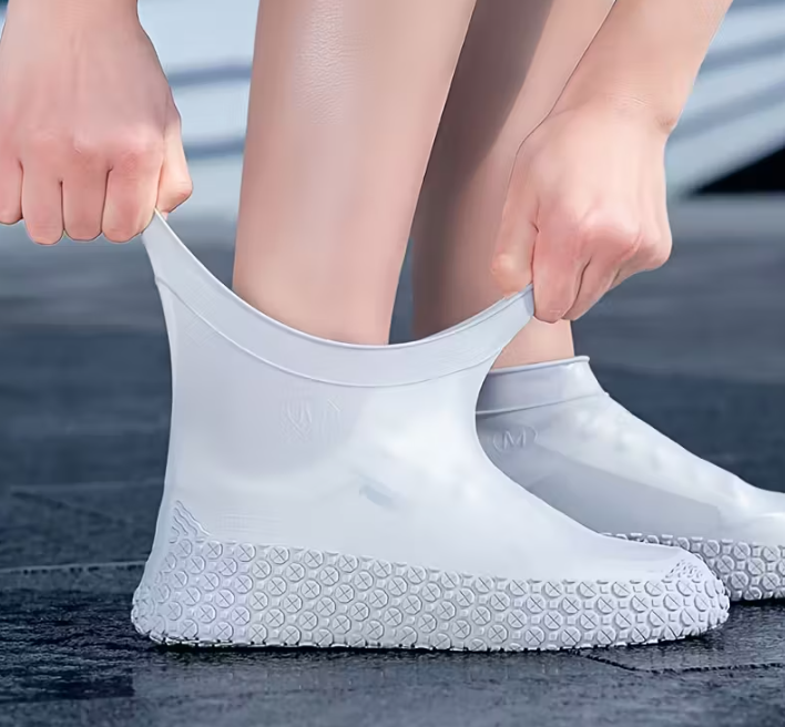 FlexGuard™ Silicone Waterproof Shoe Covers